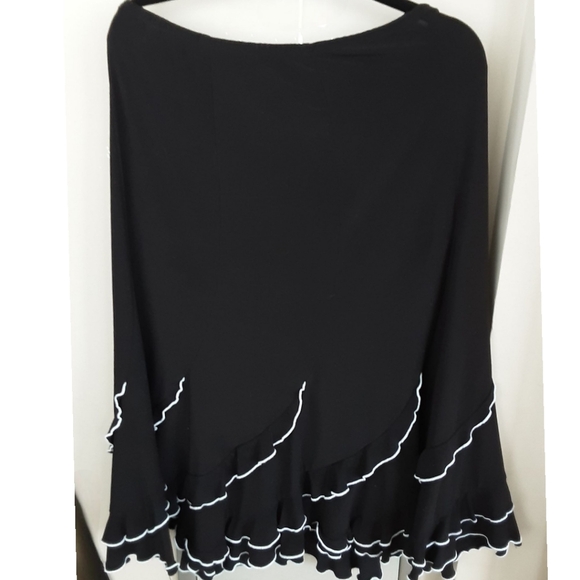 Joseph Ribkoff Ruffled Skirt BRAND NEW CONDITION - Picture 6 of 6